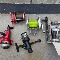 Fishing reels