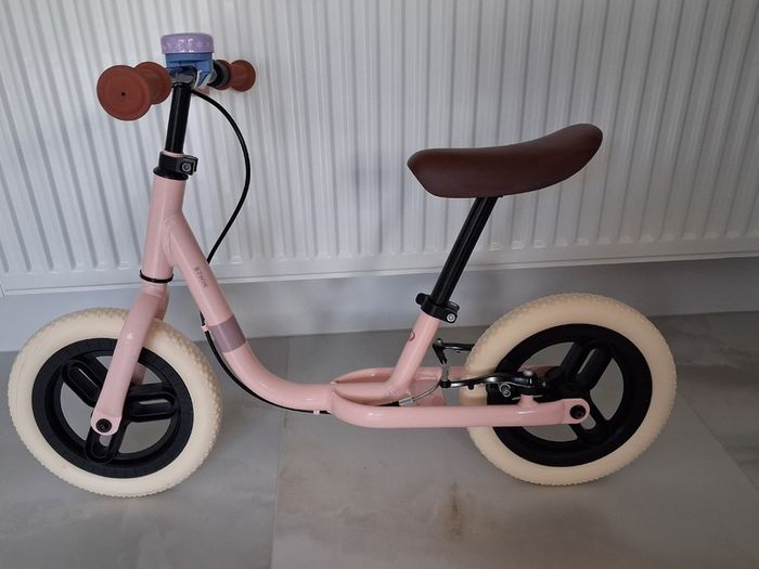 Decathlon BTWIN 10" inch balance bike