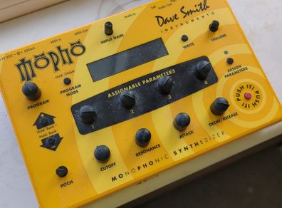 Dave Smith Mopho Desktop