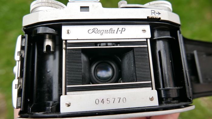 Vintage KING REGULA CAMERA made in Germany in leather case 1950s