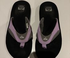 Reef Fanning flip flops