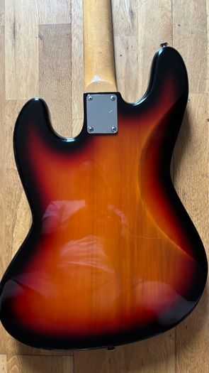 Vintage bass