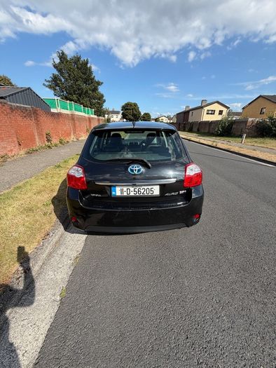 2011 Toyota Auris