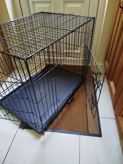 Dog crate