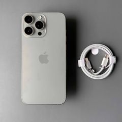 iPhone 15 Pro Max Mint