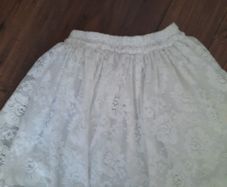 White lace skirt girls size 6-7 years