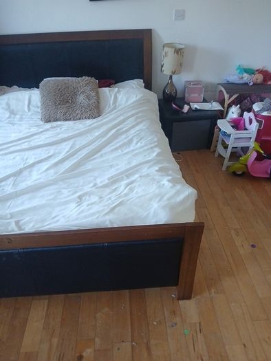 King size  bed