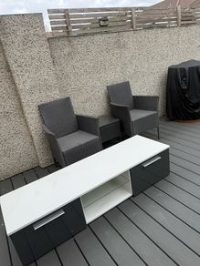 tv holder