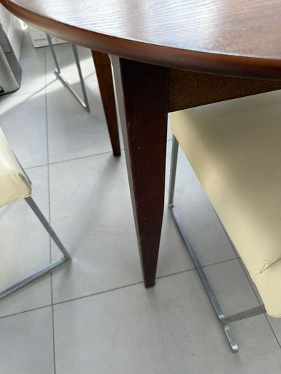 solid wood extendable dining table