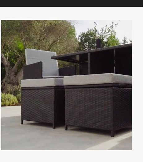 rattan table 4 chairs