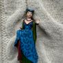 Papo 2005 Medieval Queen Figure Cake Topper Princess Renaissance Used Please look at the pictures Image 2
