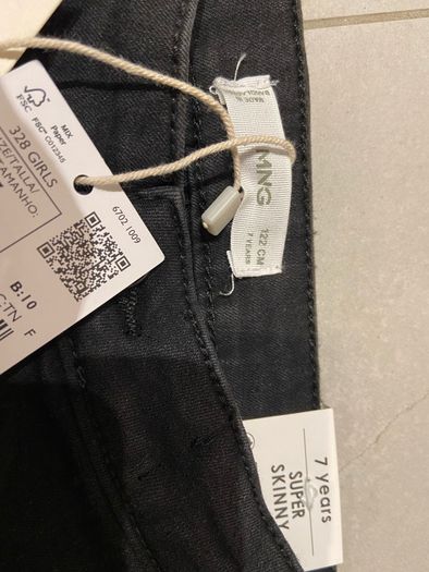 girls jeans 7 y BNWT Mango