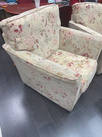 sofa and 2 armchairs