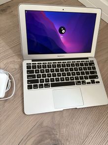 MacBook Air 11-inch
