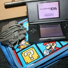 Nintendo DS Lite