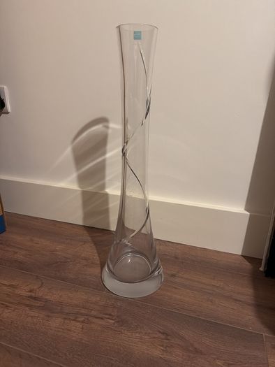 Large Louise Kennedy for Tipperary Crystal 'Spindle Tree' Vase (24 Inch)
