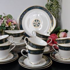 Royal Doulton   "Carlyle" Tea Set for 8 person