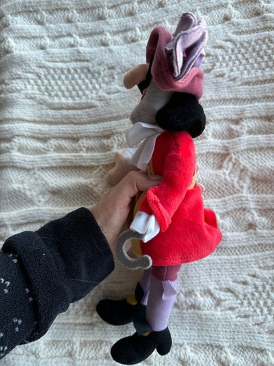 Disney Junior Jake & The Neverland Pirates Captain Hook Plush Soft Posh Paws Used Please look at the pictures