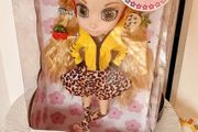 Shibajuku Girls "Koe" 13 Inch Fashion Doll Brand New In Box