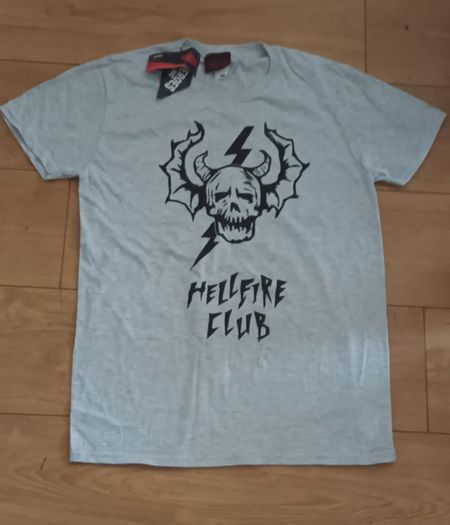 Stranger things t shirt