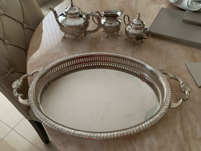 Silver Tea pot sugar & jug Set with oval tray