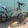 Ladies Carrera Mountain Bike with suspension. Image 2
