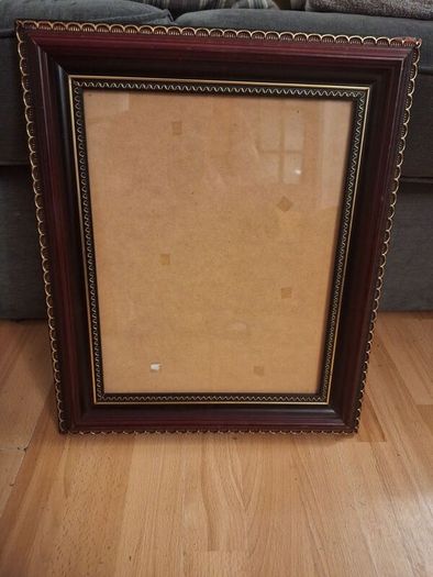 Frame/Large Photo or Picture Frame .. 18" x 15"