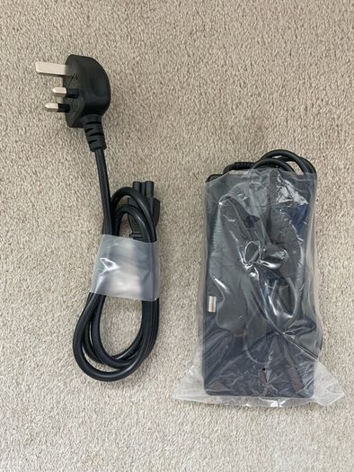 Boring Belkin Thunderbolt Docking Station