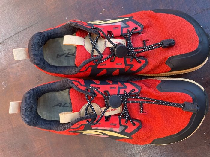 Altra 6 lone peak size 7.5