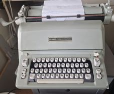Hermes Ambassador Typewriter
