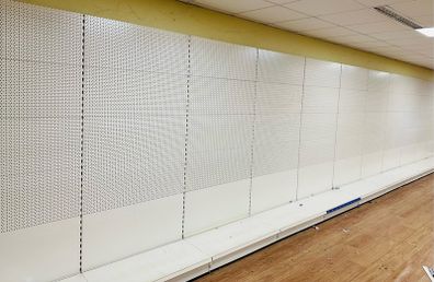 30ft / 10 Meter Shop Display Pegboard - Shelving - Large Quantity Available