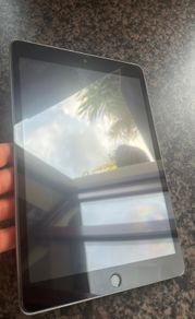 Apple IPad