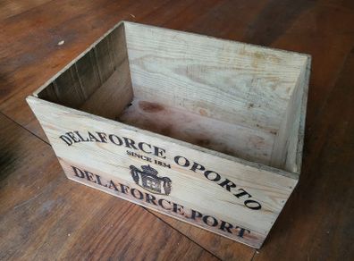 Vintage 1984 Delaforce Port Wooden Wine Crate, Dublin Stamped 1989