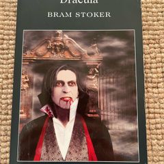Dracula (Bram Stoker)