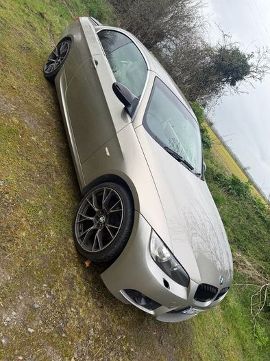 Bmw 320i  E93