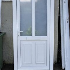 High Quality PVC Single Door, Wheelchair Accessible