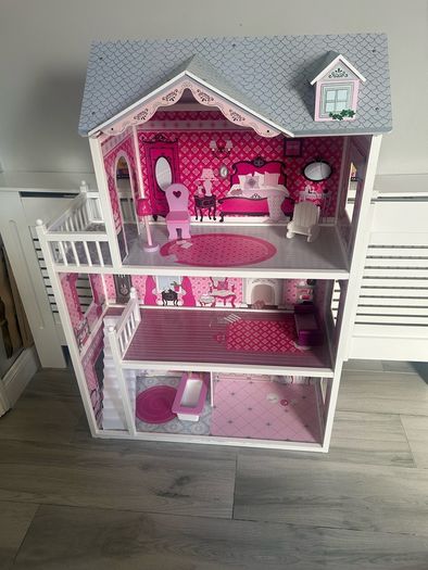 Large 3-Story Wooden Dollhouse with Furniture (1.16m Tall)