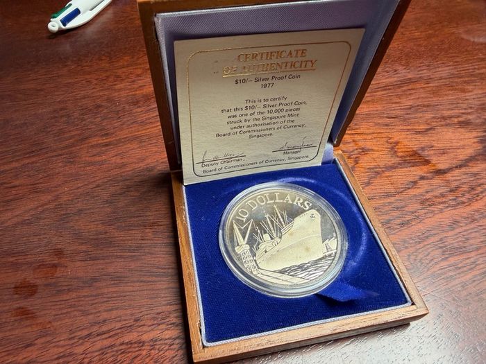 Silver 1977 Singapore 10th Anniversary Coin