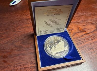 Silver 1977 Singapore 10th Anniversary Coin