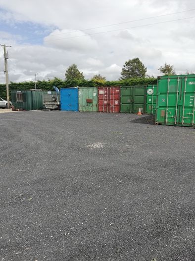 20ft Containers and Yard rental