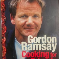 Hordon Ramsay cooking for friends hardback