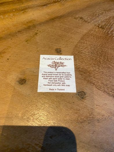 Wooden plate acacia handcrafted big size 46 cm