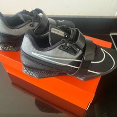 Nike Romaleos 4 - Weightlifting Shoes UK9.5/28.5CM/EU44.5/USM10.5/USW12