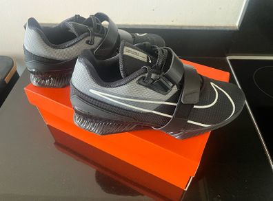 Nike Romaleos 4 - Weightlifting Shoes UK9.5/28.5CM/EU44.5/USM10.5/USW12