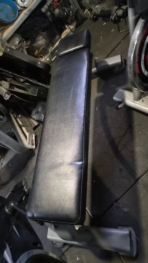 gym flat bench
