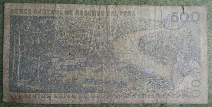 Variety of 10 Different Foreign Banknotes most of Peru