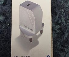 USB c smart charger