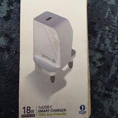 USB c smart charger