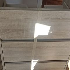 Bathroom vanity unit and sink. Salgar.