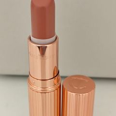 Charlotte Tilbury lipstick